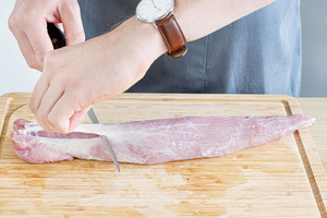 Schweinefilet parieren