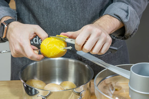 Kartoffeln pellen