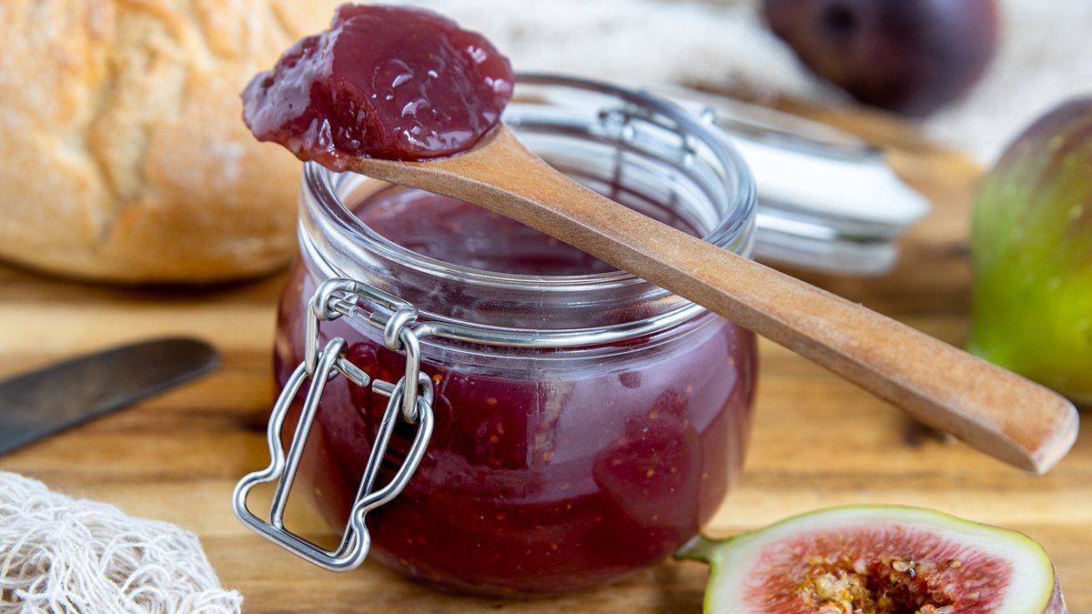 Feigenmarmelade mit Rotwein selber machen | Rezept