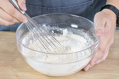 Tempurateig anrühren