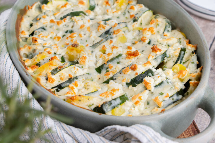 Vegetarischer Kartoffel-Zucchini-Auflauf mit Feta