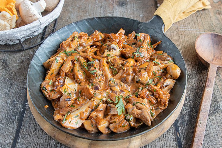 Gemischte Pilzpfanne mit veganer Sahne