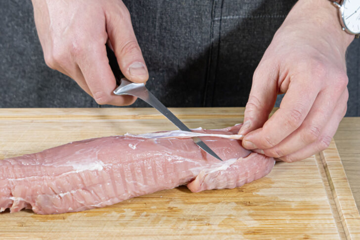 Schweinefilet parieren