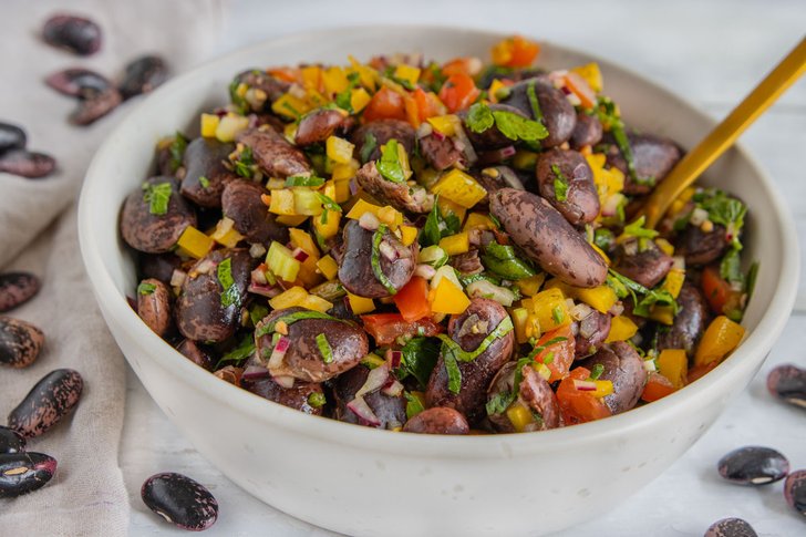 Steirischer Käferbohnensalat mit Kürbiskernöl