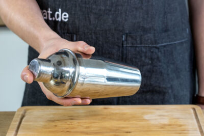 Shaker schütteln