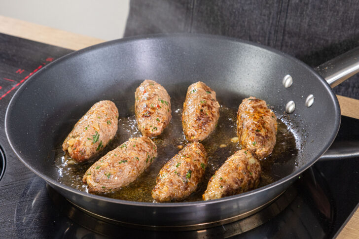 original kroatische Cevapcici anbraten