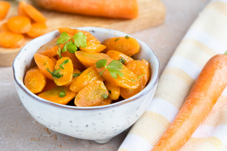 Möhrengemüse mit Butter nach Omas Rezept