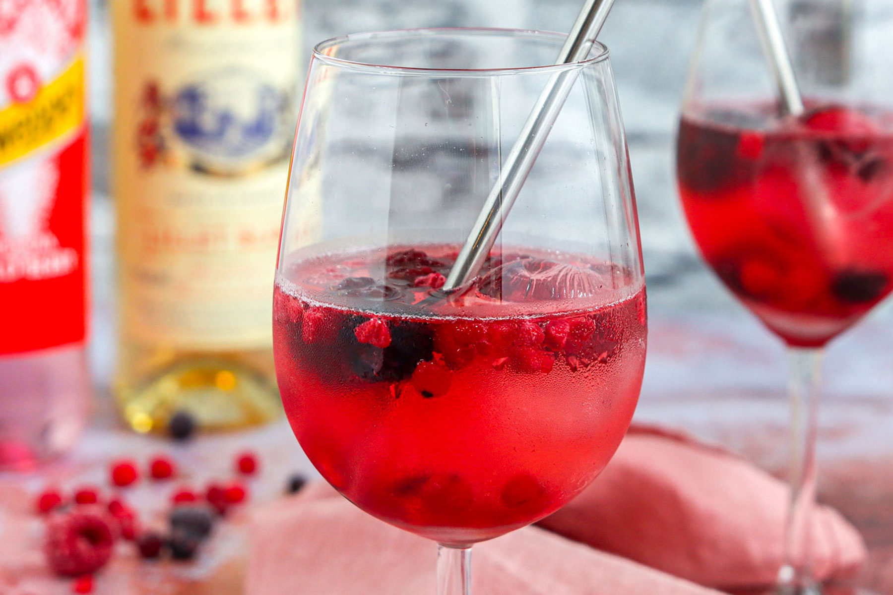 Lillet Wildberry Cocktail
