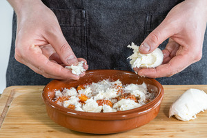 Mozzarella darüber zupfen