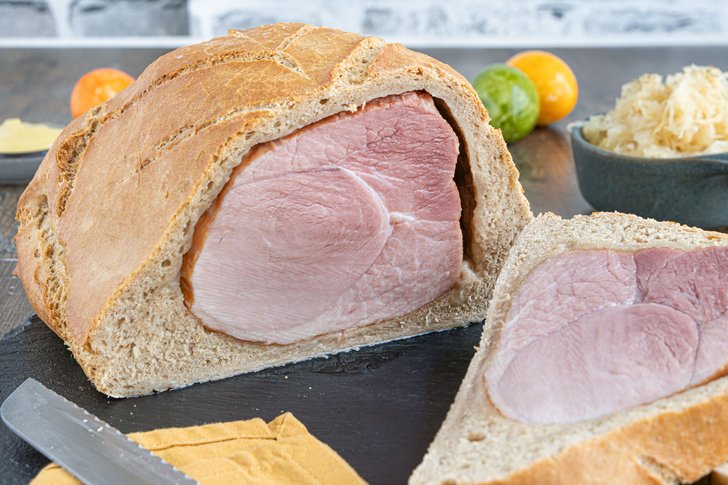 Osterschinken im Brotteig