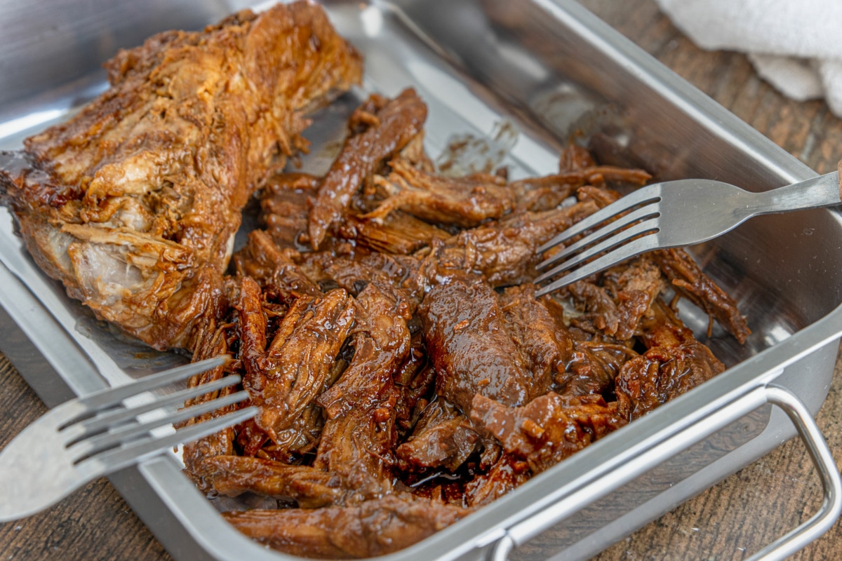 Die optimale Kerntemperatur von Pulled Pork - eat.de