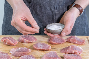 Fleisch salzen