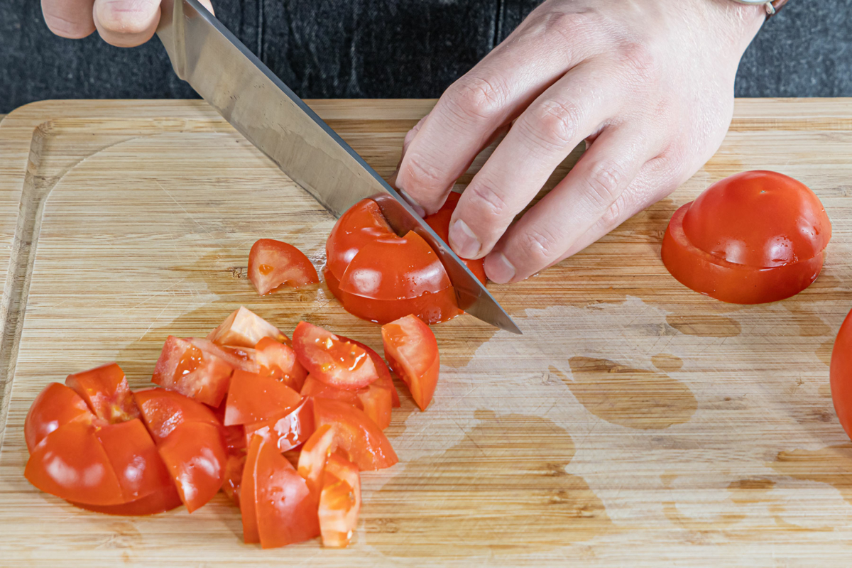 Frischer Tomatensalat mit Dill und roter Bete | Rezept - eat.de