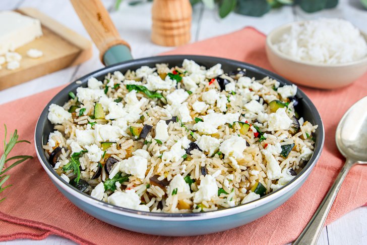 Vegetarische Reispfanne mit Feta