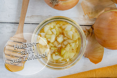 Hustensaft aus Zwiebeln für Kinder selber machen