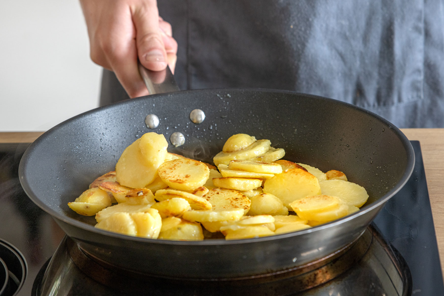 Kartoffeln in der Pfanne anbraten