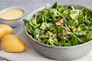 Feldsalat mit Kartoffeldressing