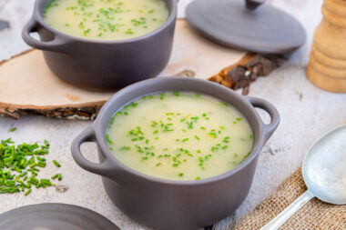 Gebrannte Grießsuppe