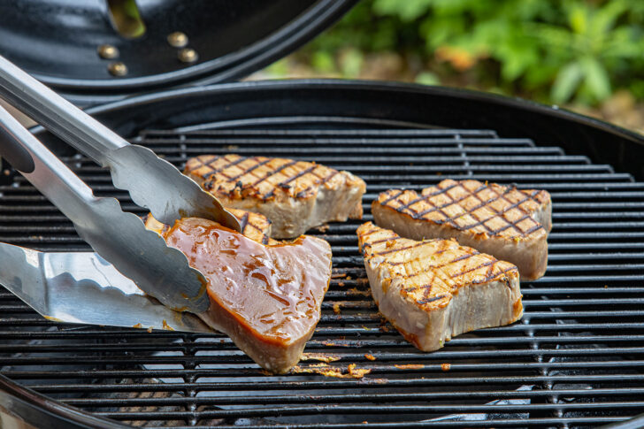 Thunfischsteak auf Grill