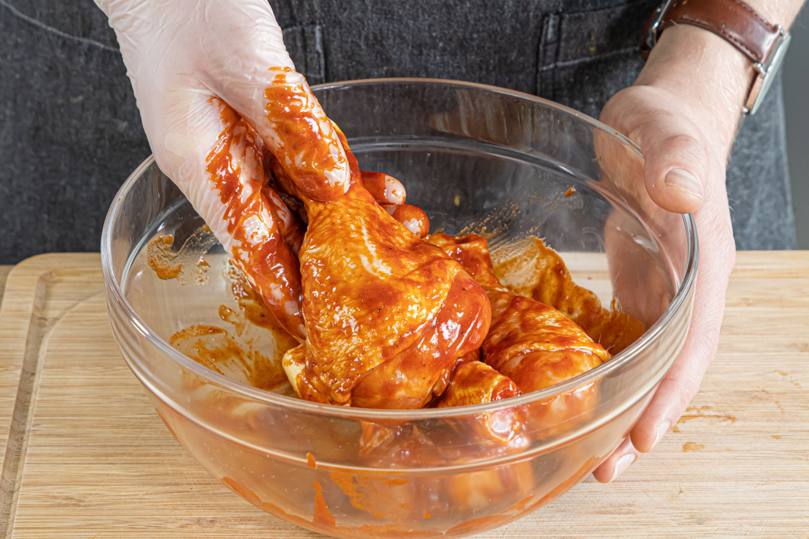 Hähnchenkeulen mit Honig-Marinade | Rezept