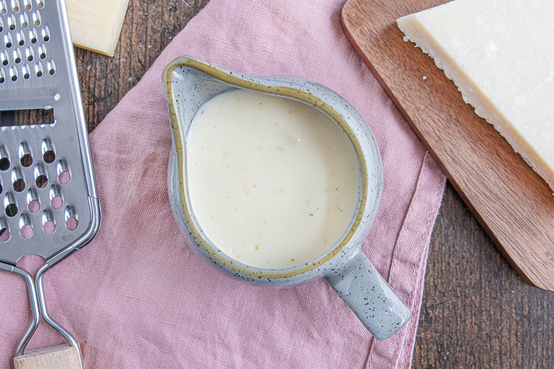 Klassische Käse-Sahne-Soße