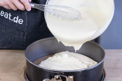 Käsekuchen mit Puddingpulver backen