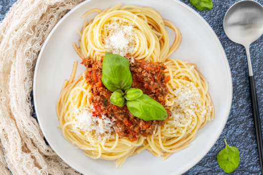 Klassische einfache Spaghetti Bolognese