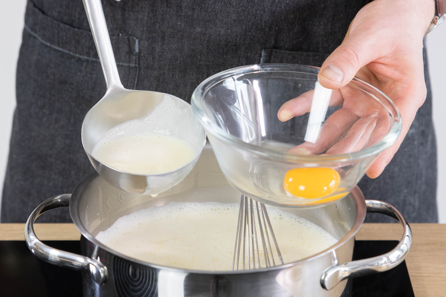 Milchsuppe wie früher nach Omas Rezept | Rezept - eat.de