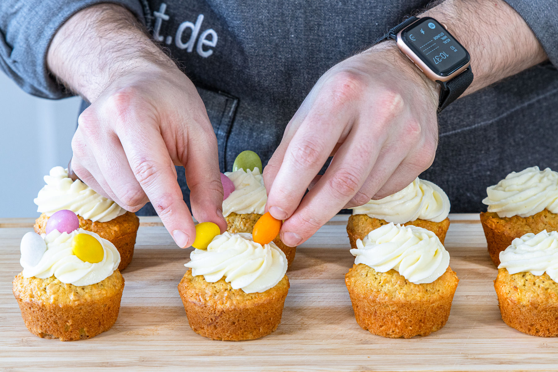 Oster-Muffins dekorieren