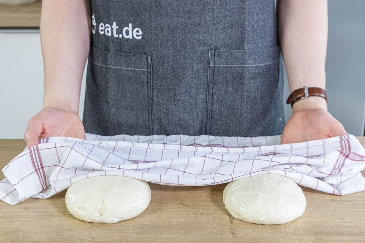 Pizzateig über Nacht gehen lassen