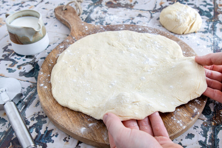 Pizzateig ohne Hefe selber machen