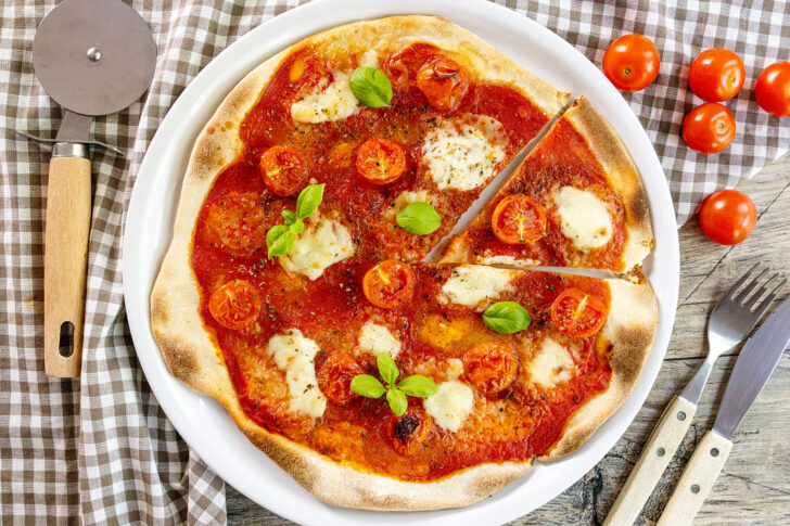 Pizzateig ohne Hefe und Backpulver