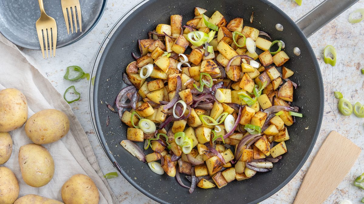 Röstkartoffeln aus der Pfanne