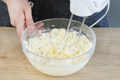 Margerine luftig aufrühren