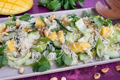 asiatischer vegetarischer Reissalat