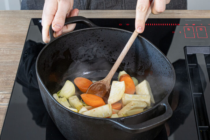 Wurzelgemüse scharf anbraten