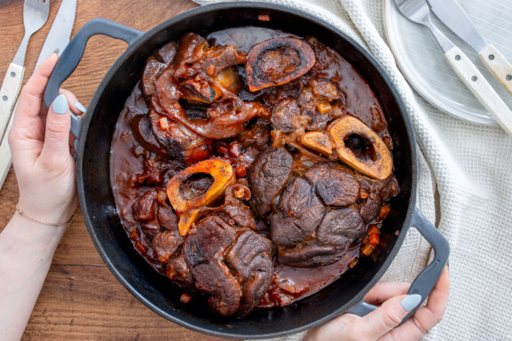 Geschmorte Beinscheibe vom Rind kochen