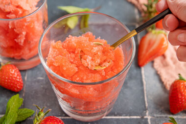 Erdbeer Granita