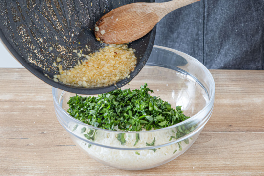 Lachs mit Bärlauch-Kruste | Rezept Lachs mit Bärlauch-Kruste | Rezept