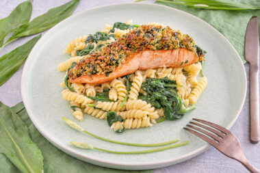 Lachs mit Bärlauch Kruste