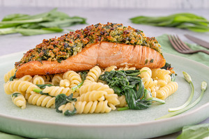 Lachs mit Bärlauch Kruste