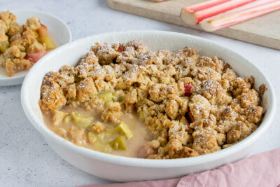 Rhabarber Crumble