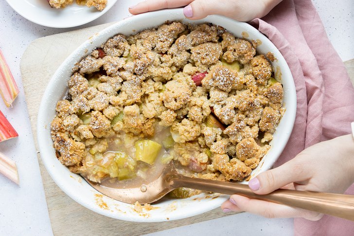 Rhabarber Crumble