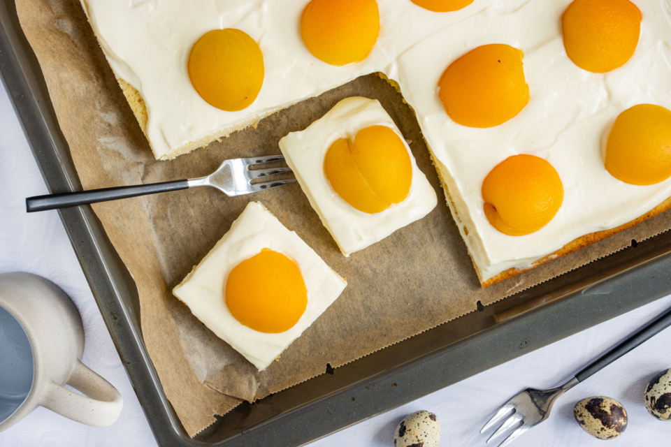 Sanella Spiegeleikuchen | Rezept - eat.de
