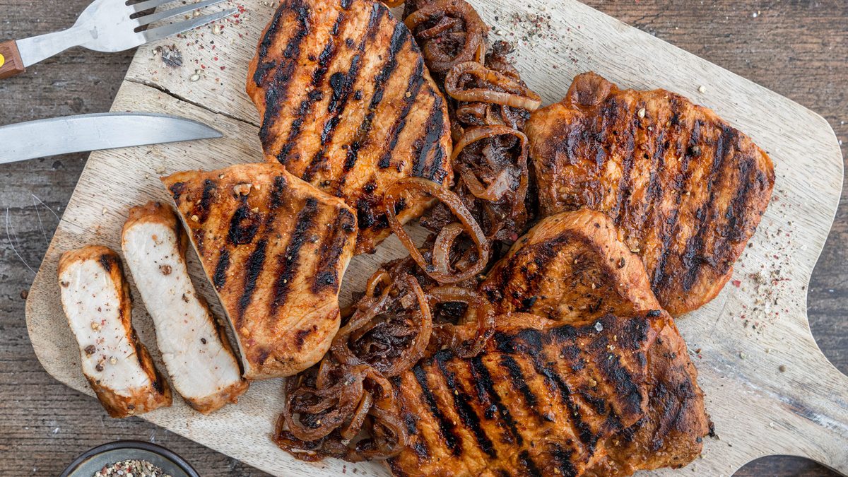 Marinierte Schweinerückensteaks | Rezept - eat.de