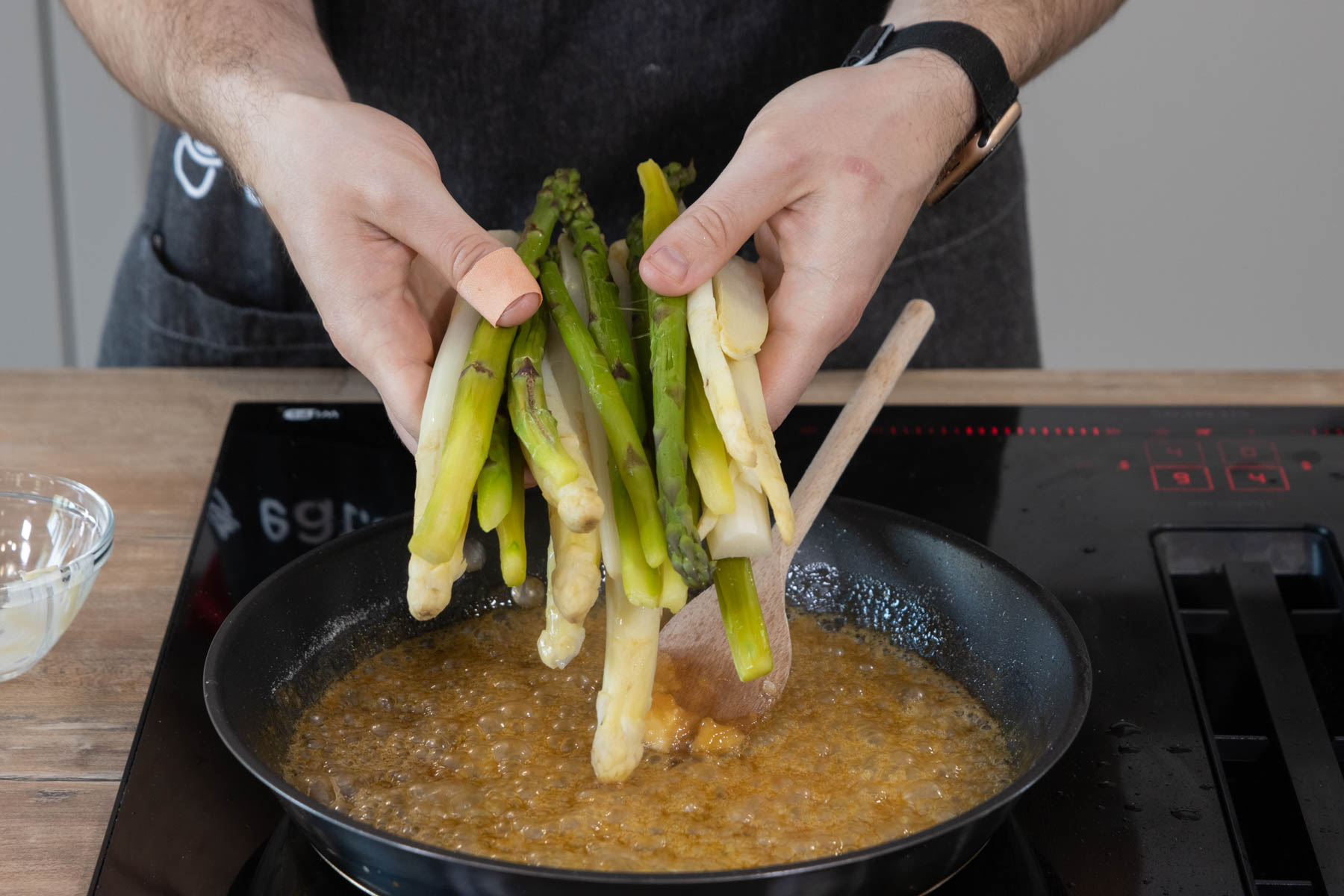 Spargel zum Zucker geben