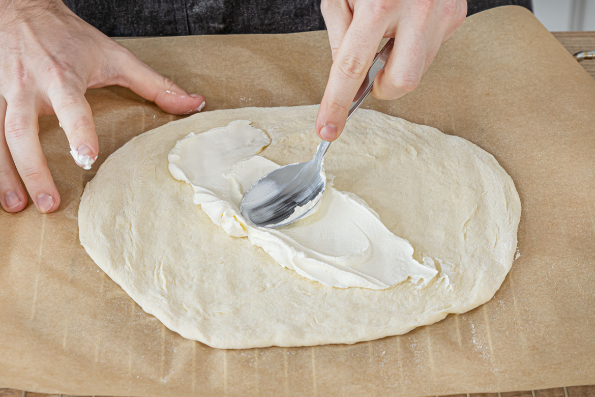 Spargelpizza mit Lachs