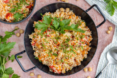 Vegane Gemüsepfanne mit Reis