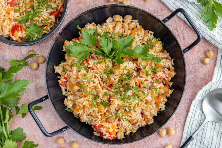 Vegane Gemüsepfanne mit Reis