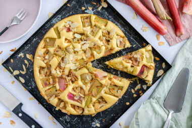 Veganer Rhabarberkuchen ohne Ei